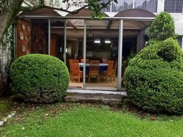 EXCELENTE CASA EN EL PEDREGAL, CALLE CATARATAS, EN SÚPER PRECIO