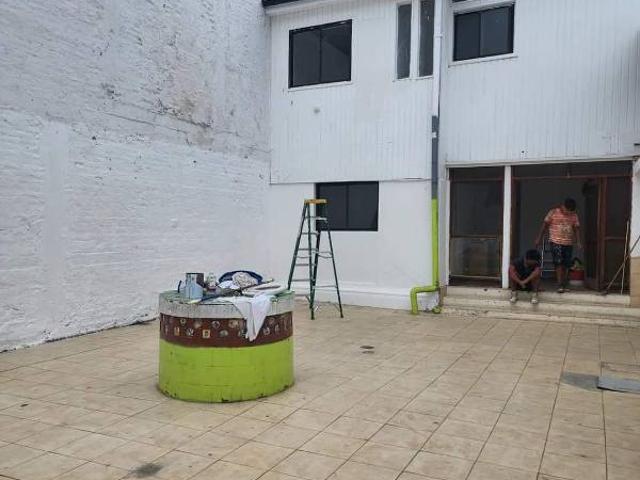 EXCELENTE CASA EN PLENO CENTRO DE VALPARAÍSO