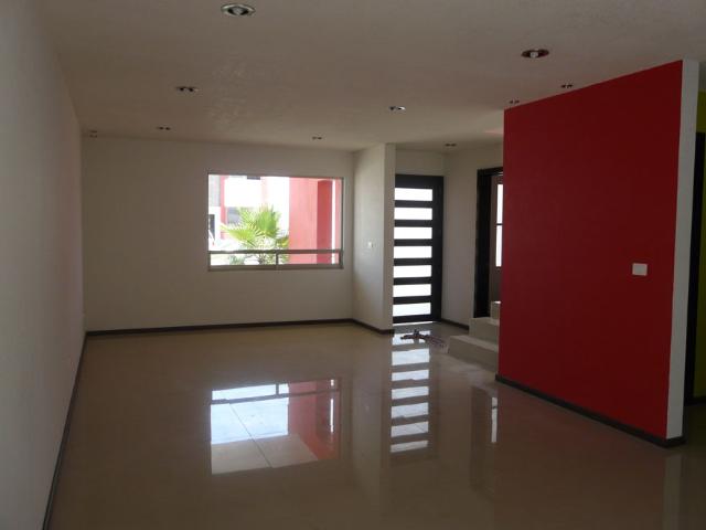 Excelente casa en renta, en Fraccionamiento Valle Diamante, Pachuca