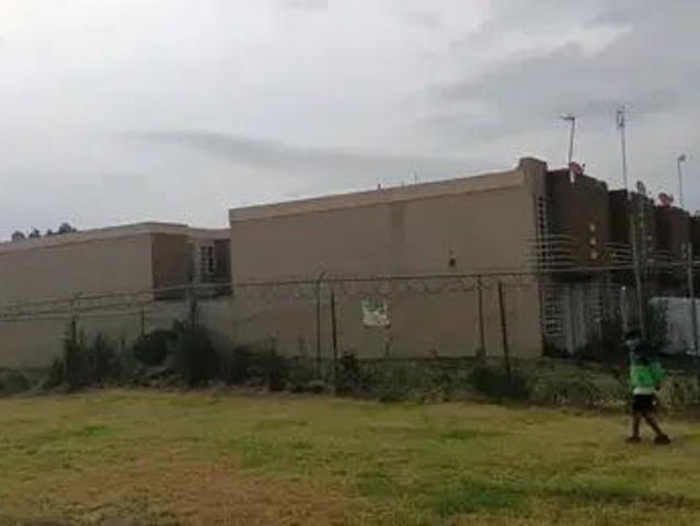 Excelente Casa En Renta En Privada Con Terraza
