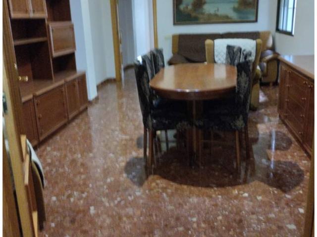 Excelente casa en REAL DE MONTROY