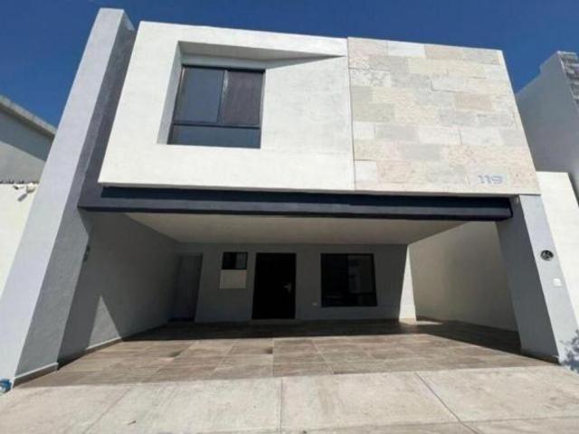 Excelente Casa en SALVATERRA MZ 269, GENERAL ESCOBEDO, SALVATERRA, MONTERREY NUEVO LEON