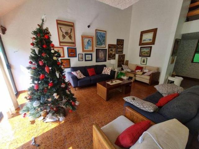 Excelente casa familiar en Venta $7995000 con 3 recámaras y 3 autos