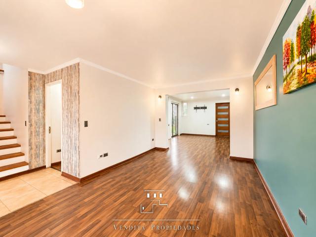 Excelente casa familiar en arriendo 4d en barrio antilhue