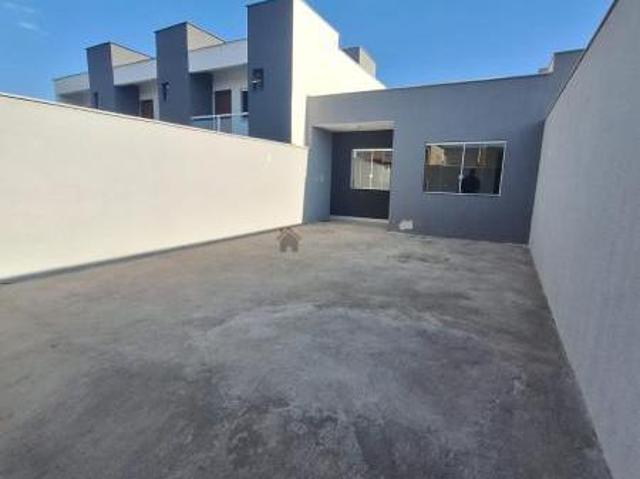 EXCELENTE CASA GEMINADA NO VILA VERDE EM BETIM