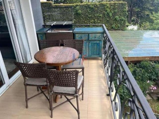 Excelente casa na Vila Matilde, Campos Jordão, 370 m² a.c 800 m² terreno, 3 quartos 3 suítes