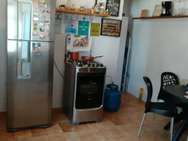 Excelente casa na praça ana lucia magalhães