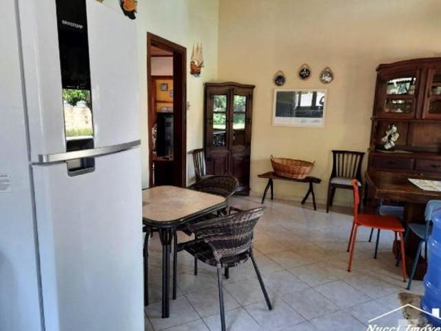 EXCELENTE CASA NA PRAIA DO LAZARO PÉ NA AREIA