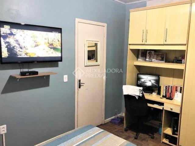 Excelente casa no centro de Esteio