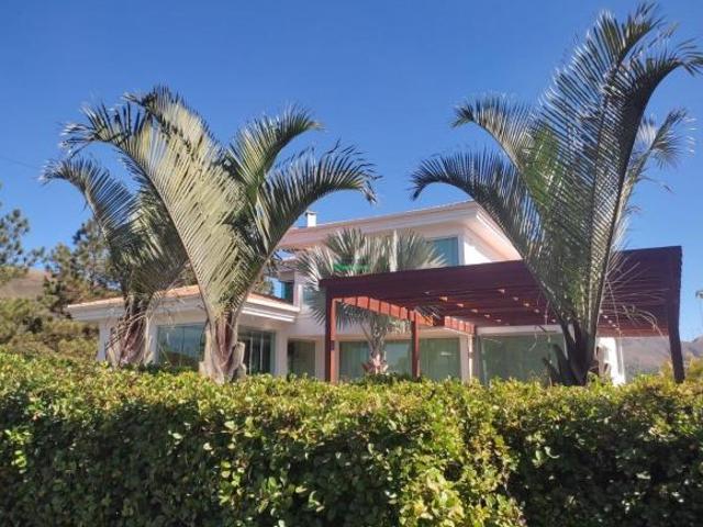 Excelente casa no condominio Vila Bella!