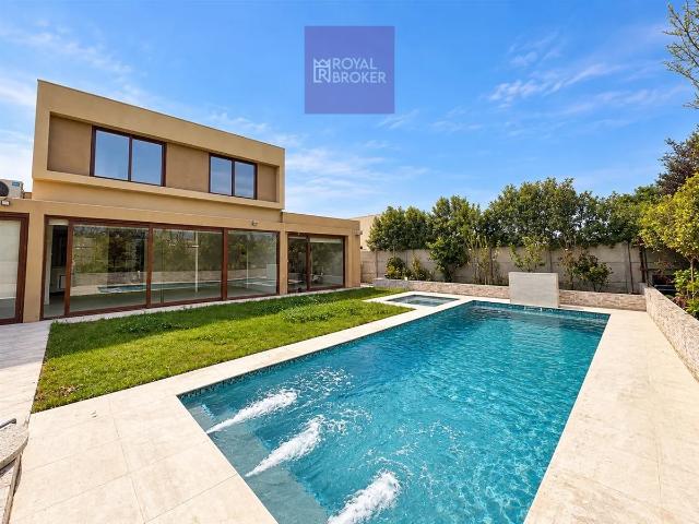 Excelente Casa No Perimetral Ampliada Mediterranea 4d 3b Seg