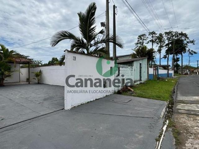 Excelente casa nova com 4 quartos 1 suíte à venda no bairro Itapitangui, Cananéia SP