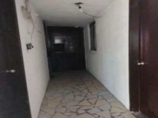EXCELENTE CASA PARA NEGOCIO EN LA COLONIA MARAVILLAS