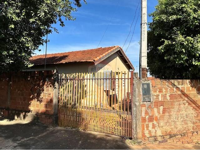Excelente casa para Alugar: contendo 3 quartos e um amplo espaço!