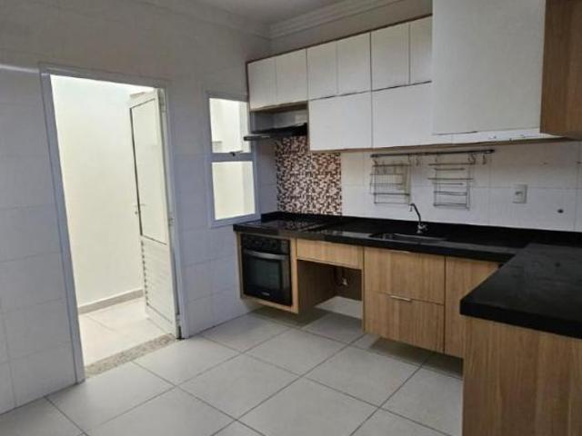 Atraente casa para venda em Santana com 2 quartos, sendo 2 suítes, 74m² julianamiravete#3SZFP