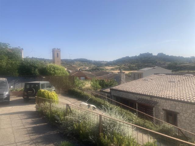 Excelente casa polivalente para múltiples propósitos, vivien. 310m² Conesa
