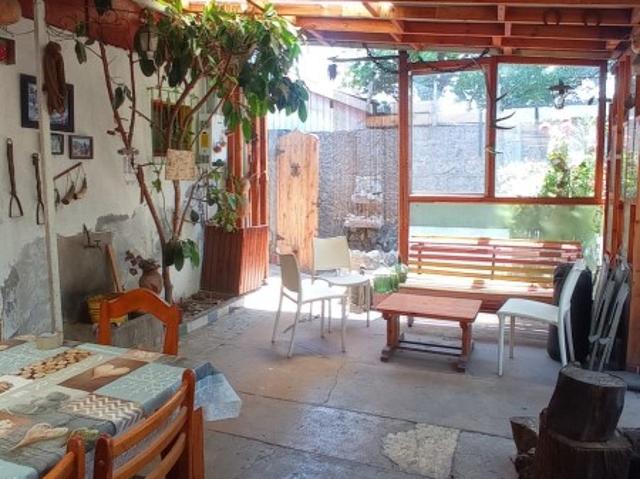 EXCELENTE CASA REGUALARIZADA!