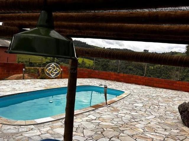 Excelente Chácara a venda em Bueno Brandão