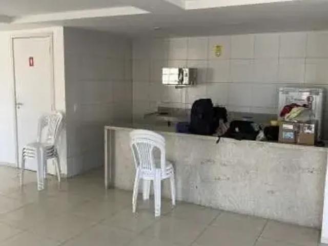 Excelente apt muito bem mobiliado, frente mar, com vista para o mar, quase a beira mar de Olinda!