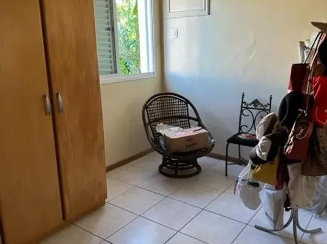 Excelente Apto amplo, próximo ao Parque de Coqueiros, com 117 m2 com 4 dorms sendo 1 suíte, salas es