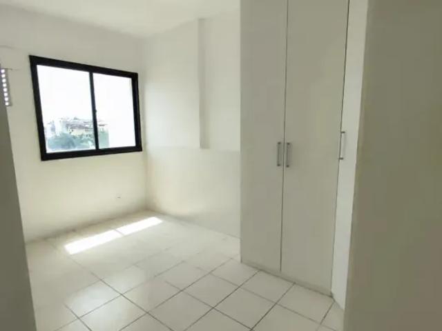 Excelente Apto com 2 quartos em Del Castilho