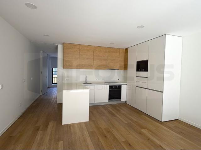 Excelente apartamentoT1 com Lugar de estacionamento Aveiro centro