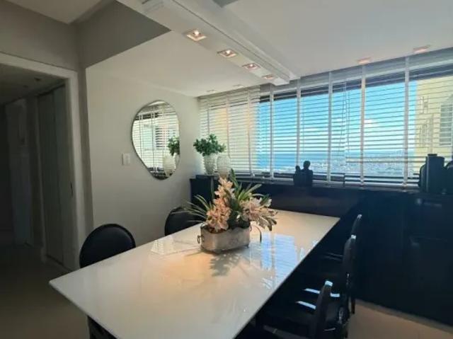 Excelente apartamento 3 quartos, suítes à venda no Rio Vermelho