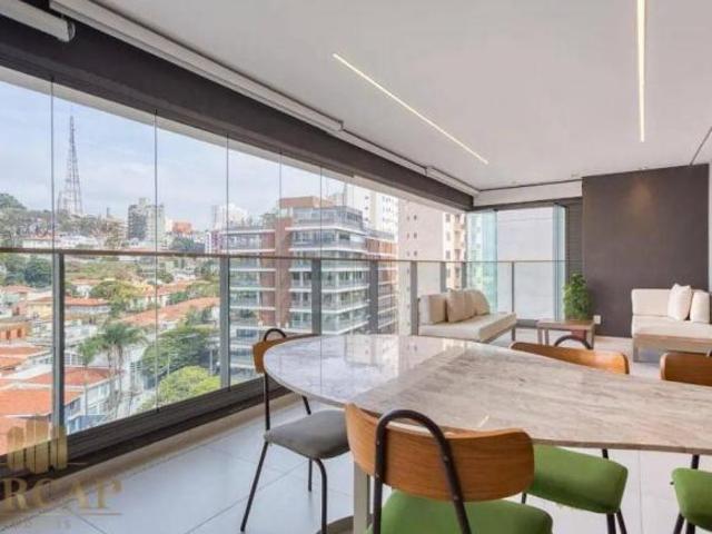 EXCELENTE APARTAMENTO 200 M2 ÚTEIS 3 SUÍTES 3 VAGAS