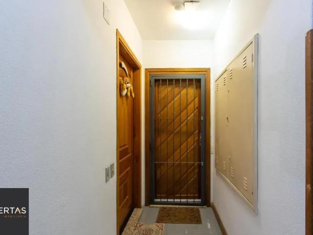 Excelente Apartamento 2 Dormitórios na Av. Wenceslau Escobar