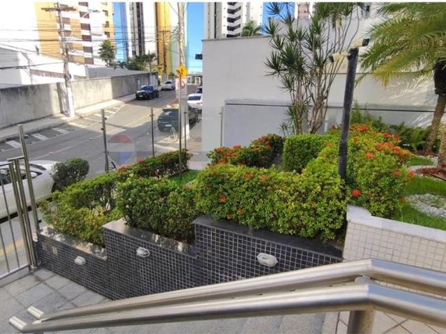 Excelente Apartamento 3/4 para Locação no Candeal / DIFERENCIAL: 03 GARAGENS
