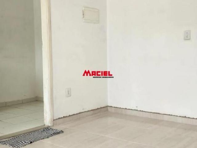 EXCELENTE APARTAMENTO COM ELEVADOR, VARANDA E LAZER COMPLETO!