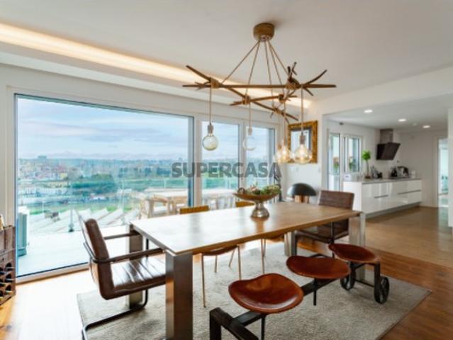 Excelente apartamento com Terraço Privativo, Varandas, Box, Vista Rio, Quinta da Parreirinha