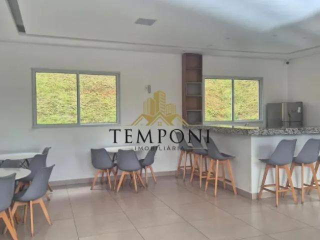 Excelente Apartamento com 2 quartos, proximo ao Shopping Estação e a Faminas
