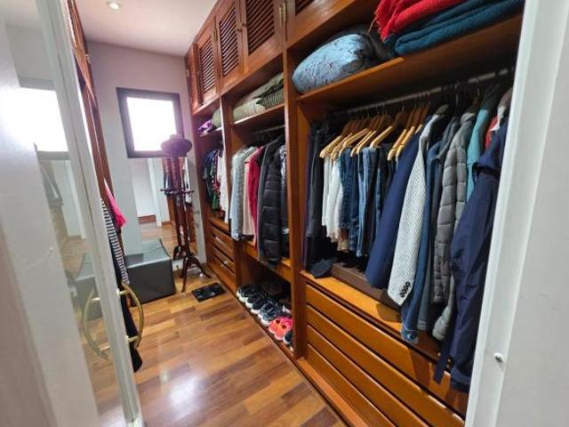 Excelente Apartamento à venda, Vila Mariana, 4 suítes 6 banheiros 4 garagens 4 varandas. São Paulo