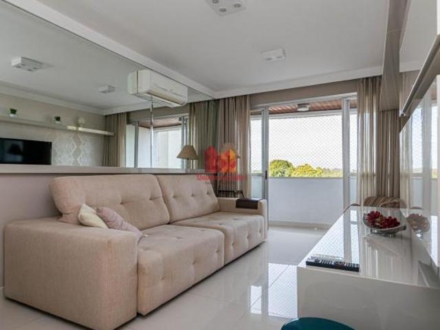 Excelente apartamento à venda no Água Verde!