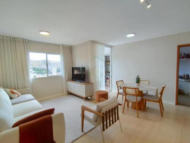 Excelente apartamento à venda no bairro São Benedito Poços de Caldas MG