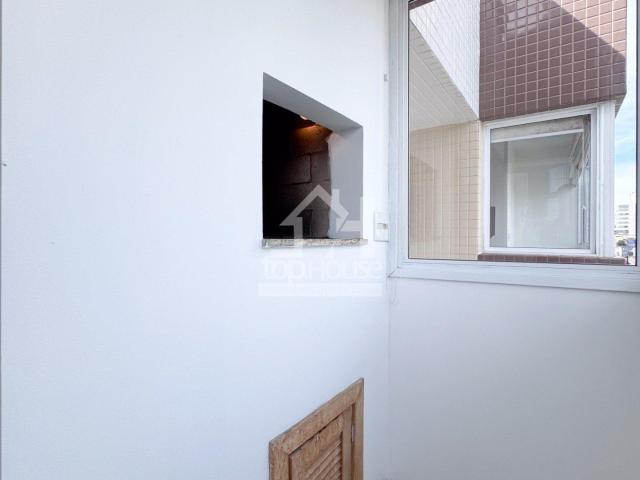 EXCELENTE APARTAMENTO AO LADO DO CENTRO