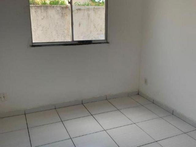 EXCELENTE APARTAMENTO BEM LOCALIZADO PRÃ?XIMO LINHA DE Ã?NIBUS E COMERCIO.02 QUARTOS, 01 SALA, 01