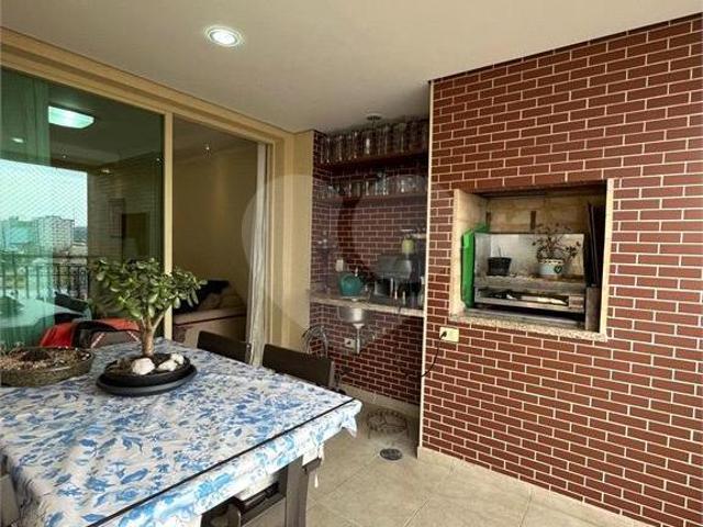Excelente apartamento bem localizado próximo ao metrô Parada Inglesa