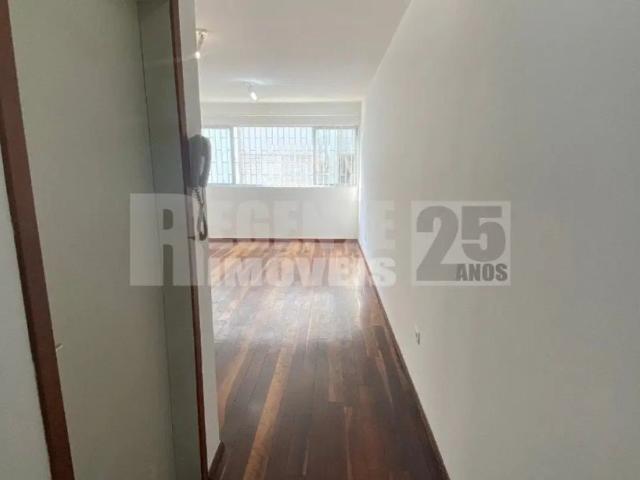 Excelente apartamento de 2 dormitórios para locação no bairro Trindade, perto da UFSC!