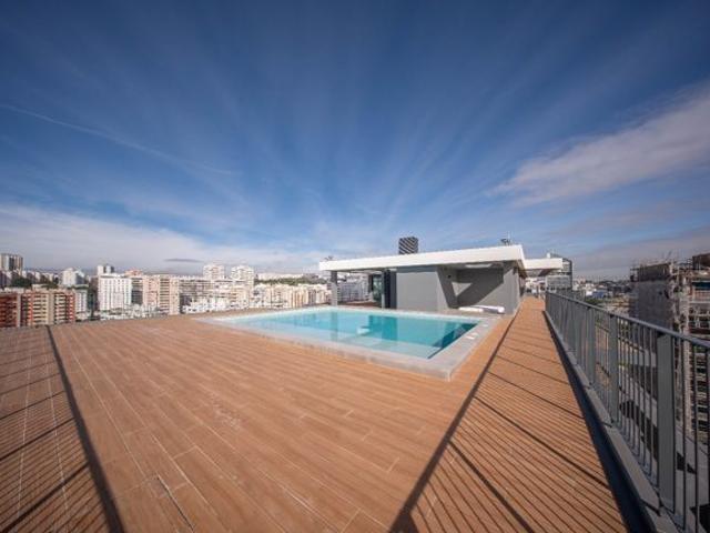 EXCELENTE APARTAMENTO DE 4 QUARTOS EM TERRAÇOS MAIS ALTOS!