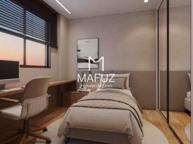 Excelente apartamento de 89 m² com 3 quartos sendo 1 suíte e 2 semissuítes na melhor localização do