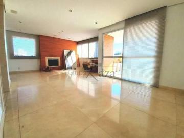 Excelente apartamento em prédio moderno, alto padrão, com ótima planta, bem arejado e iluminado