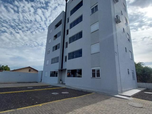 Excelente Apartamento Mobiliado com 2 dormitórios para locação, em ótima localização no Biarro Sch
