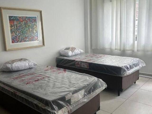 Excelente apartamento no PE´NA AREIA, MOBILIADO e PORTEIRA FECHADA, 04 amplos dormitórios com armár