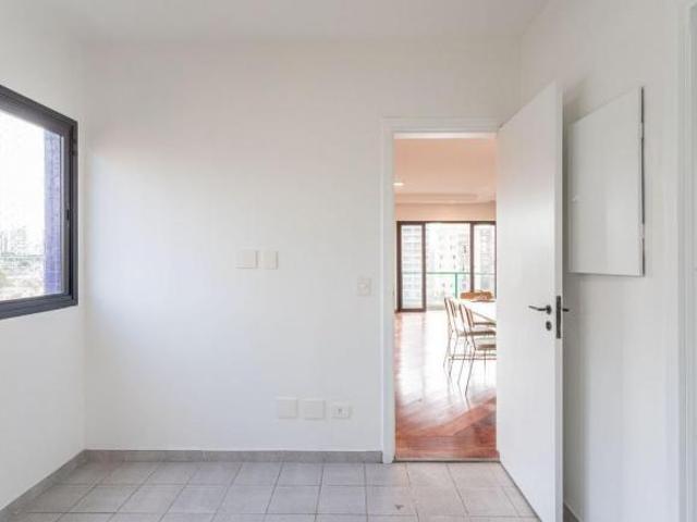 Elegante apartamento para venda em Vila Clementino com 4 quartos, sendo 2 suítes, 152m² maiaragarr