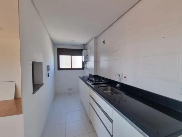 Excelente apartamento para locação na Av Travessa Escobar com 77m