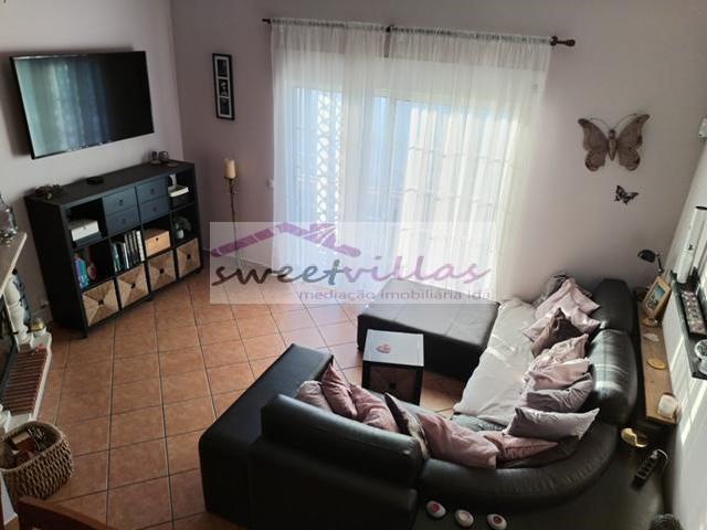 Excelente Apartamento T1+2 em Sesmarias, Albufeira 92m² Albufeira Olhos de Água