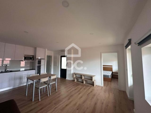 Excelente Apartamento T1 com varanda no centro de Chaves