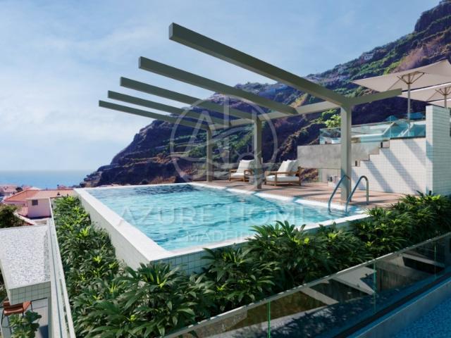 Excelente Apartamento T1 Novo em Construção no Centro da Ribeira Brava